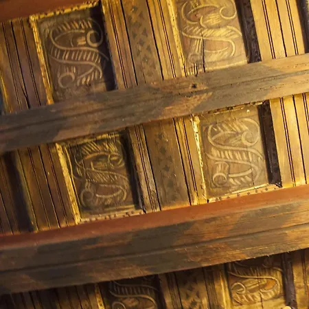 Duplex En Casco Antiguo Con Wifi *